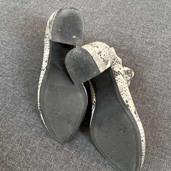 Snake Print Ankle Booties - Picture 5 of 5